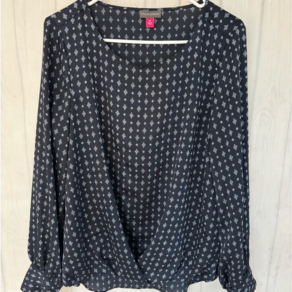 Vince Camuto Womens Printed Satin Blouse size M Sheer Luxury Business At…